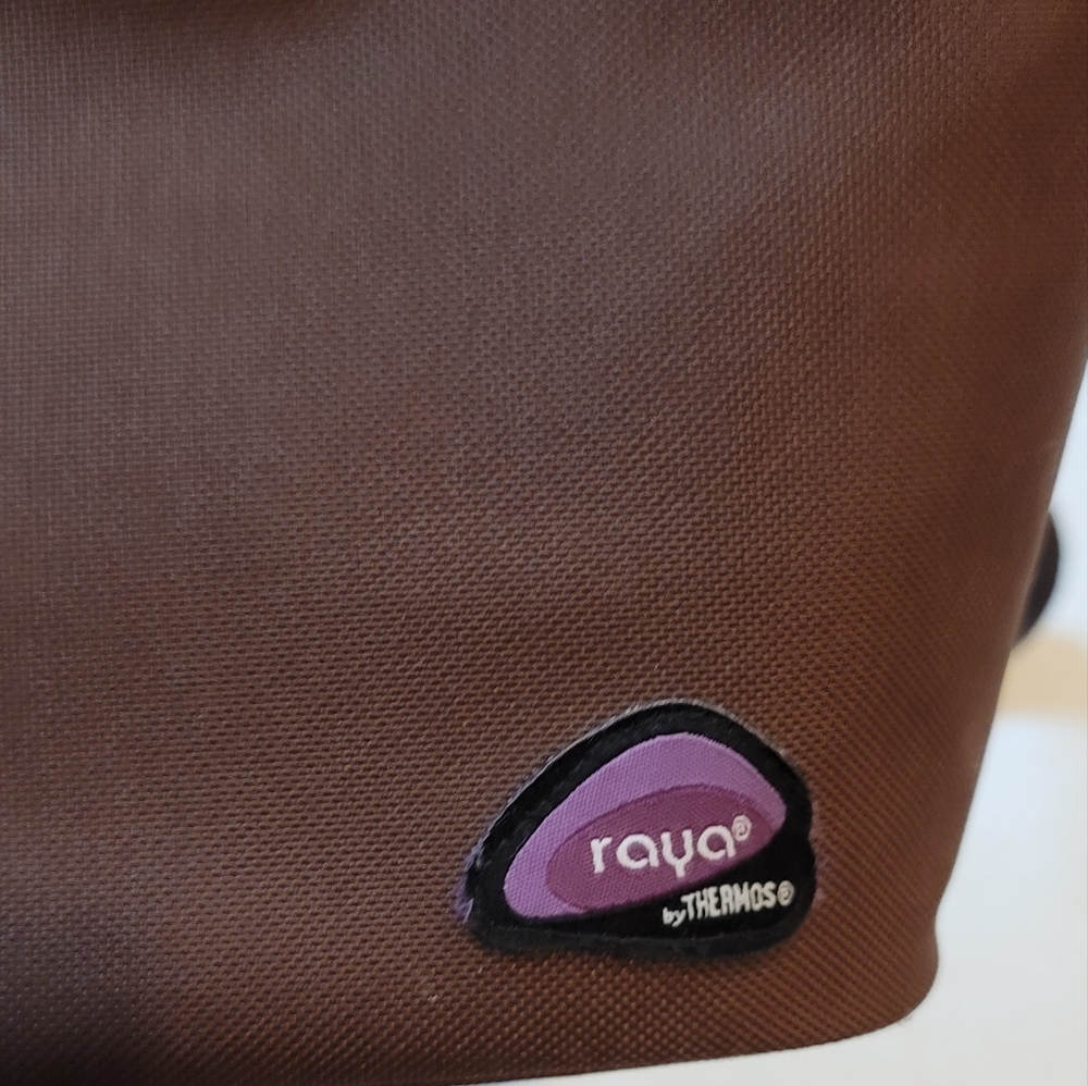 Raya by Thermos Insulated Lunch Bag - Picture 5 of 7